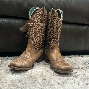 Ariat square toe boots